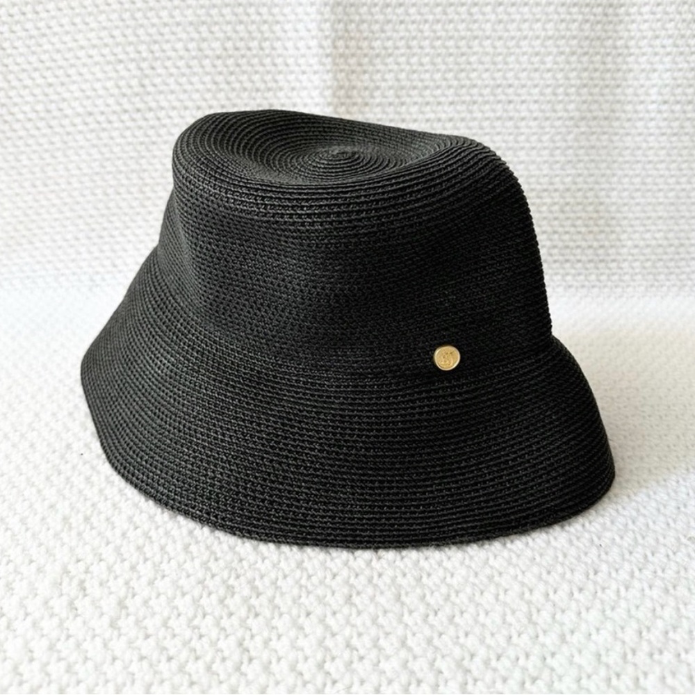 Eric Javits Black Squishee Bucket Hat - Packable Foldable